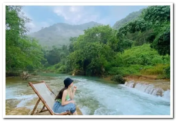 Vẻ Đẹp Huyền Bí: Hình Ảnh Thác Mây Thanh Hóa Qua Góc Nhìn Du Lịch Và Nghệ Thuật