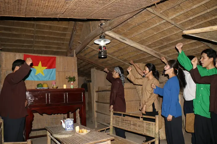 Tour Đêm “trăng Chiến Khu”: Một Góc Nhìn Mới Về Địa Đạo Củ Chi