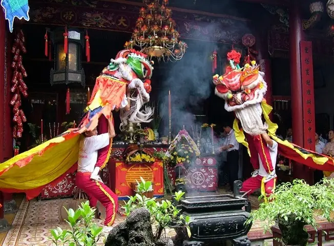 – Lễ Hội Vía Quan Công