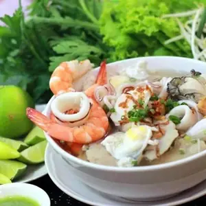 Hủ Tiếu Mực Như Ý - Nguyễn Sơn