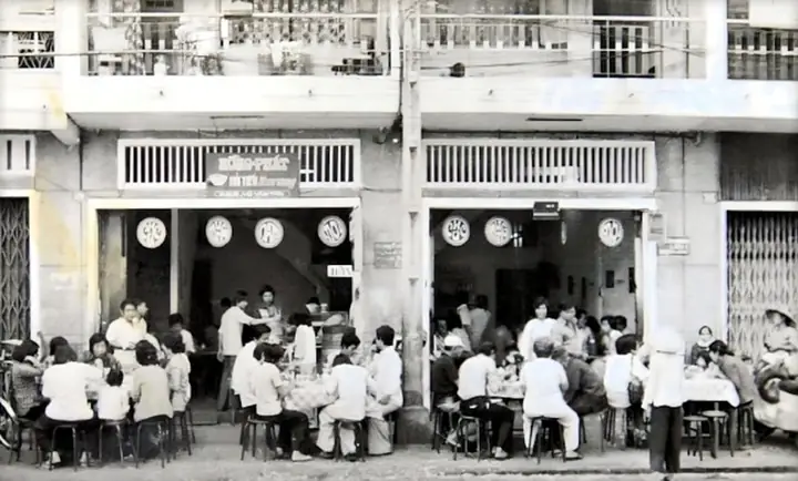 Quán Hủ Tiếu Nam Vang Chính Gốc Được Michelin Hết Lời Khen Ngợi