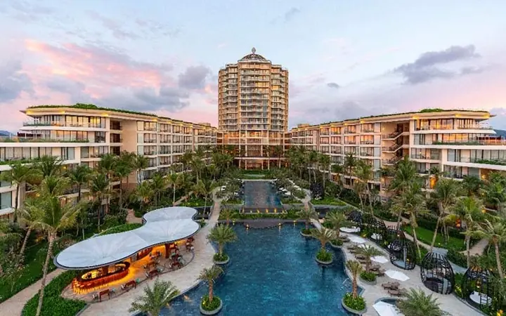 Intercontinental Hotel & Resorts