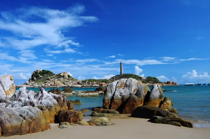 Bãi Đá Nhảy Bình Thuận Ở Phan Thiết