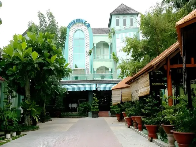 Dong Nam A 2 Hotel, Phú Khương, Bến Tre