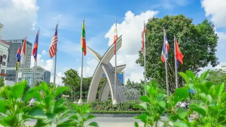 Công Viên Hoàng Văn Thụ Có Gì? Khám Phá Ốc Đảo Xanh Tân Bình ...