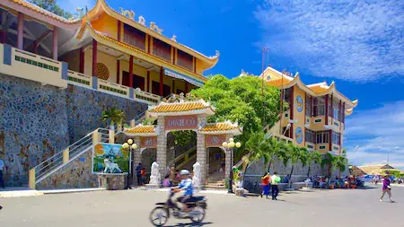 Khách Sạn Gần Dinh Cô Nhất Ở Long Đất Từ 499.759 ₫ | Hotels.com