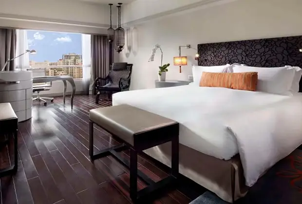Khách Sạn Sofitel Sài Gòn Plaza