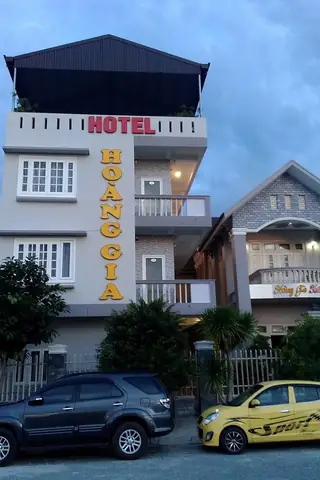 Đánh Giá Chi Tiết Về Khách Sạn Hoàng Gia Dốc Lết: Liệu Có Xứng Đáng Là Lựa Chọn Hàng Đầu?