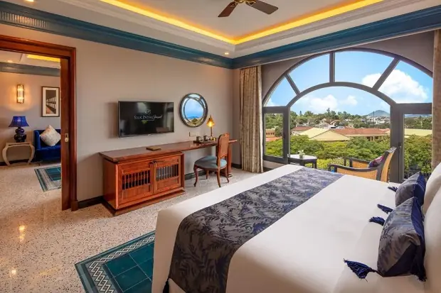 Khách Sạn Silk Path Grand Hotel & Spa Huế