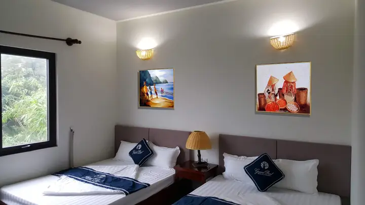 Khách Sạn Ở Minh Châu Quan Lạn Gần Bãi Biển Nhất