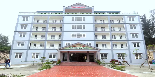 Nên Đặt Khách Sạn Nào Ở Quan Lạn Vân Đồn? Khách Sạn Nào Gần Bãi Biển Quan Lạn Vân Đồn? Khách Sạn Nào Ở Quan Lạn Vân Đồn Đẹp Và Giá Rẻ? Khách Sạn Nào Ở Quan Lạn Vân Đồn Có Bể Bơi? Giá Phòng Khách Sạn 2 Sao, 3 Sao, 4 Sao, 5 Sao Ở Quan Lạn Vân Đồn Là Bao Nhiêu?