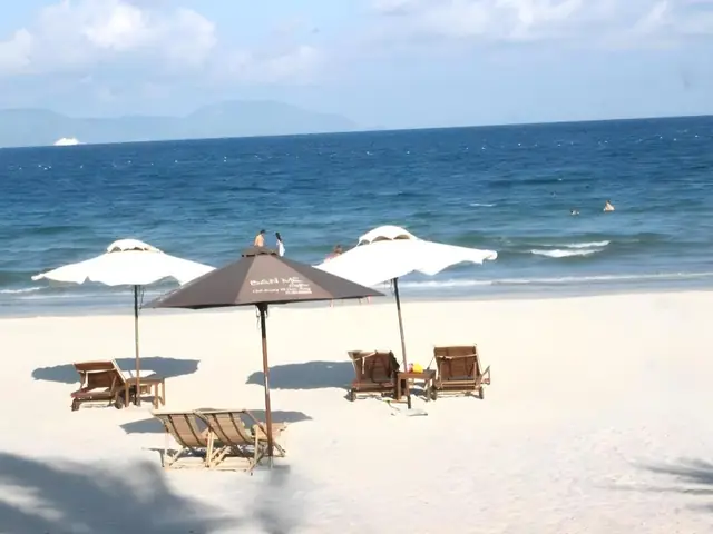 Khách Sạn & Bãi Biển Quyết Thắng Dốc Lết, Dốc Lết, Nha Trang