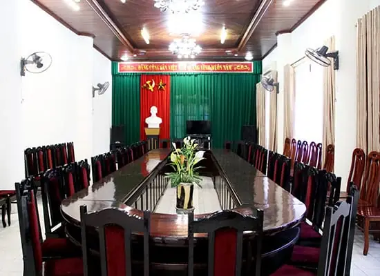 Hội Trường, Hội Thảo