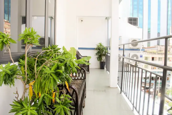 The Dorm - Khách Sạn Gần Bưu Điện Thành Phố