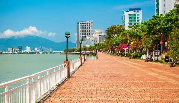 Những Khách Sạn Tốt Nhất Ở Trung Tâm Thành Phố Đà Nẵng, Đà ...
