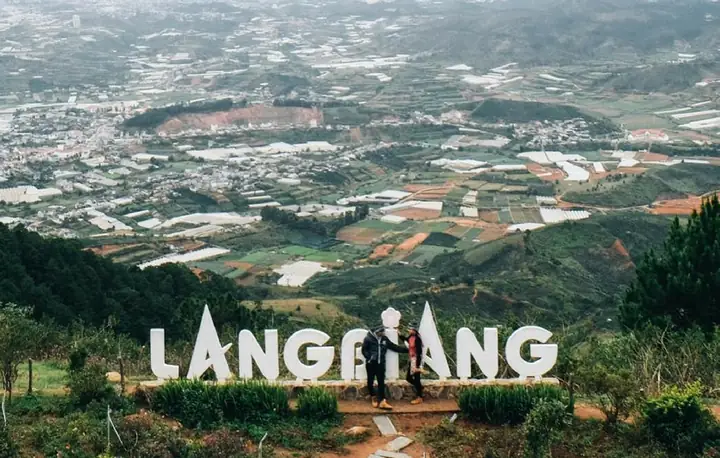 Gioi Thieu Ve Langbiang O Da Lat