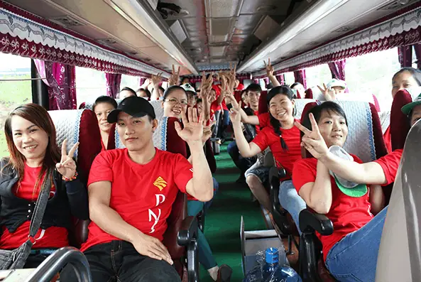 Đi Bằng Ô Tô, Xe Máy