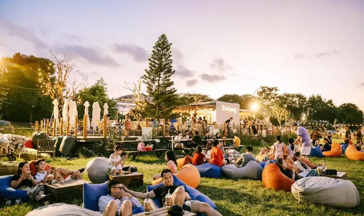 Sixdoong Cafe & Camping