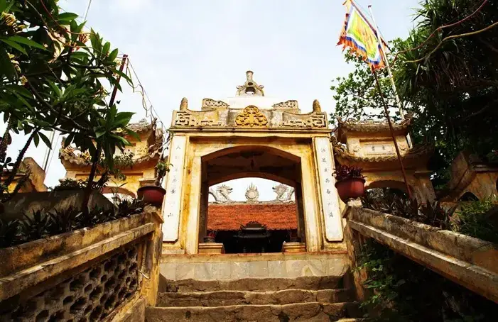 Đền Độc Cước