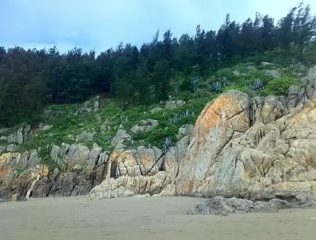 Núi Trường Lệ