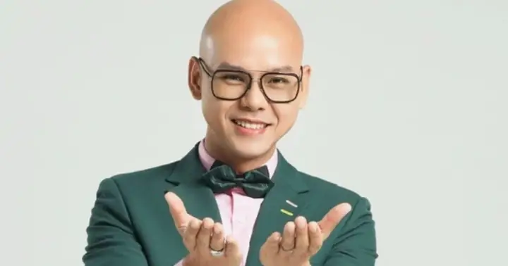 Thực Hư Phan Đinh Tùng "sống Khỏe Cả Đời" Nhờ Bài Hát Chúc ...