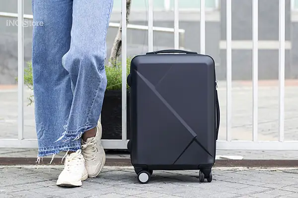Vali Có Khung Cứng Cho Độ Bền Cao Vali Có Khung Cứng Cho Độ Bền Cao