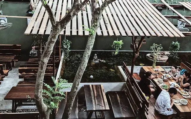 Kinh Doanh Gì Ở Nha Trang: Mở Quán Cafe Đi