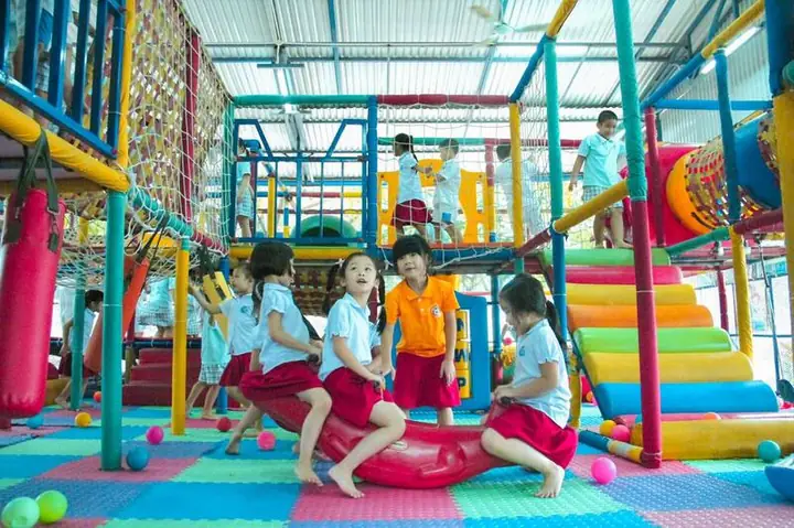 Khu Trò Chơi Liên Hoàn Khu Trò Chơi Liên Hoàn