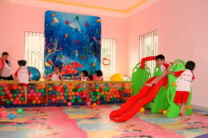 Khu Vui Chơi Trong Nhà Sơn Ca Khu Vui Chơi Trong Nhà Sơn Ca