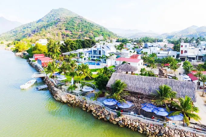 Khánh Hòa: Về Ngoại Thành Thăm Làng Du Lịch…