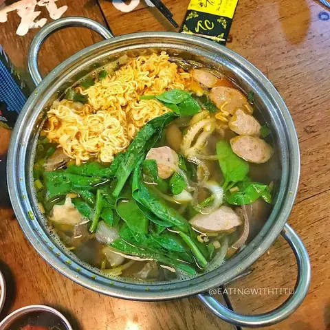 Lẩu Bò Ngon Nhất Sài Gòn