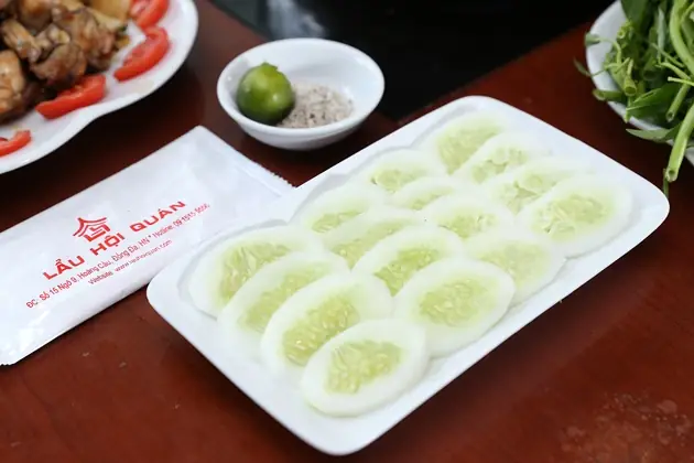 Lẩu Đuôi Bò Hầm Thuốc Bắc