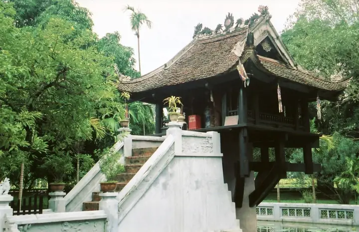 Lịch Sử Hình Thành Chùa Một Cột Qua Dòng Chảy Thời Gian