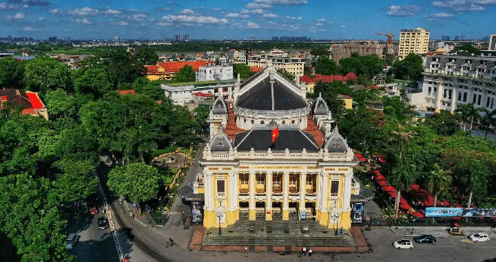 Tham Quan Nhà Hát Lớn