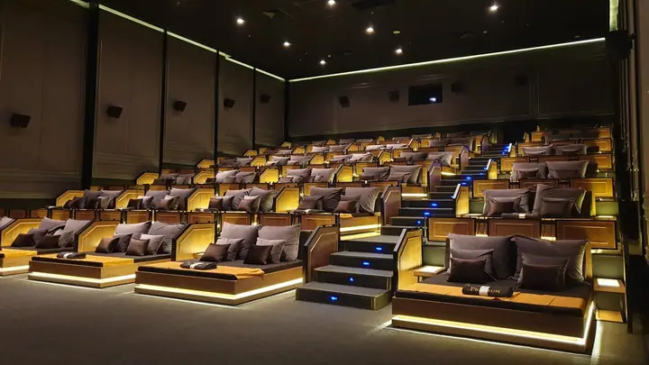 Cgv Vincom Metropolis Liễu Giai: Không Gian Và Trải Nghiệm | Xanh ...