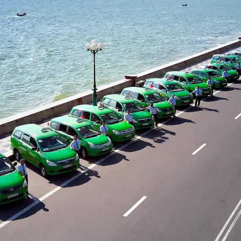 Review Mai Linh Taxi: Giải Pháp Di Chuyển Từ Sân Bay Tân Sơn Nhất Về Trung Tâm Tp.hcm Có Thực Sự Tối Ưu?