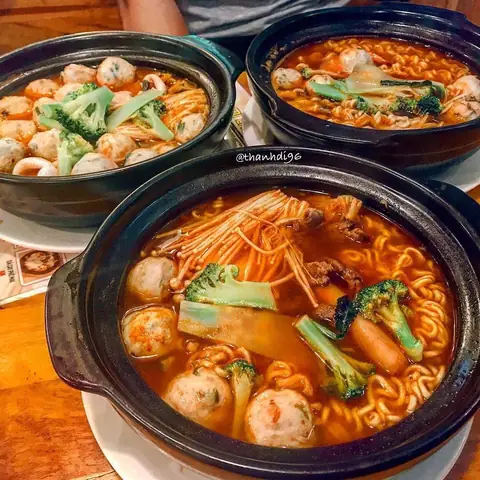 Sức Sáng Tạo Của Giới Trẻ Đúng Là Vô Bờ Bến, Có Thể Biến Món Mì Cay “huyền Thoại” Thành Phiên Bản Mà Ít Ai Nghĩ Đến.