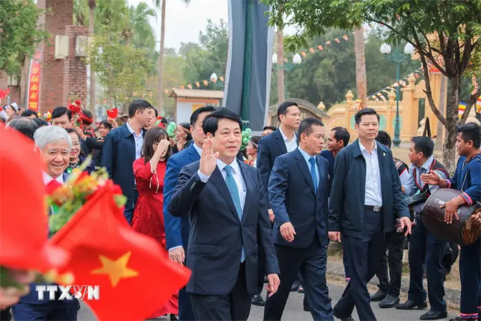 Văn Hóa Truyền Thống Của 54 Dân Tộc Là Nguồn Lực Quý Báu | Trường ...