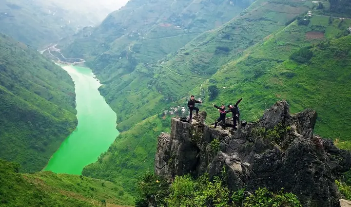 Cao Nguyên Đá Đồng Văn – Hà Giang