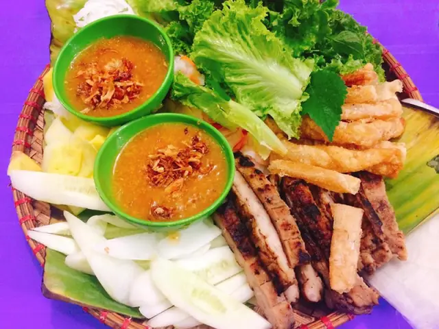 Top 11 Quán Nem Nướng Nha Trang Ngon Tại Quận Cầu Giấy, Hà Nội