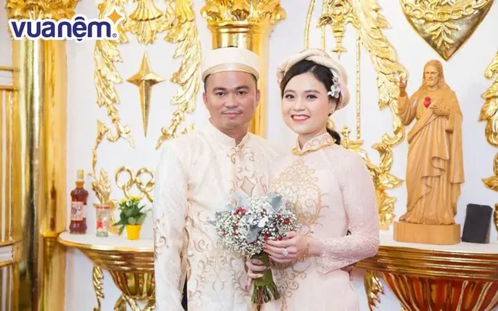 Trang Phục Cho Nghi Thức Lễ Cưới Ở Nhà Trai Trang Phục Cho Nghi Thức Lễ Cưới Ở Nhà Trai