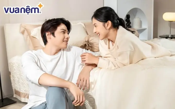 Nệm Cưới Mới Cho Cặp Đôi Mới Cưới Nệm Cưới Mới Cho Cặp Đôi Mới Cưới