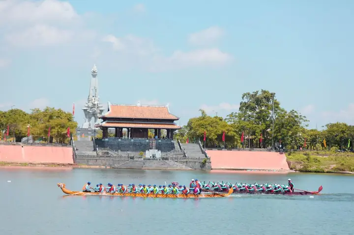 Lễ Hội Đua Thuyền Sông Thạch Hãn - Quảng Trị: Nét Đẹp Văn Hóa Và ... Lễ Hội Đua Thuyền Sông Thạch Hãn - Quảng Trị: Nét Đẹp Văn Hóa Và ...