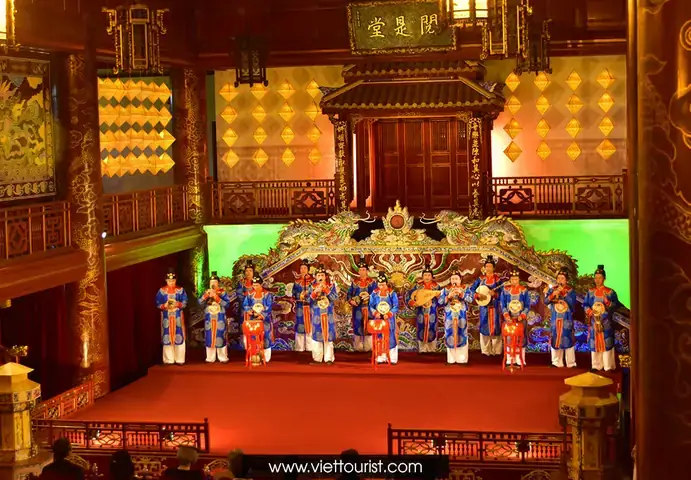 Trong Điện Ảnh