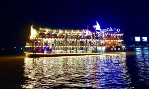Thưởng Thức Ẩm Thực Đẳng Cấp Trên Du Thuyền Cần Thơ