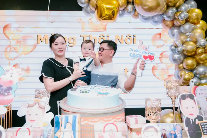 Album Phóng Sự Tiệc Thôi Nôi Bé Hào Kiệt | Nhà Hàng Hải Cảng ...
