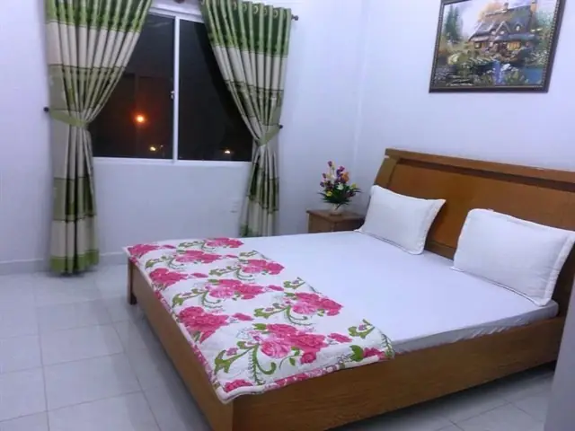 Nhà Nghỉ Phương Yến