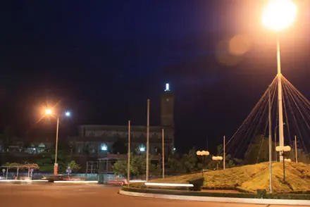 Nhà Thờ Nằm Ở Trung Tâm Thành Phố Nha Trang Nhà Thờ Nằm Ở Trung Tâm Thành Phố Nha Trang