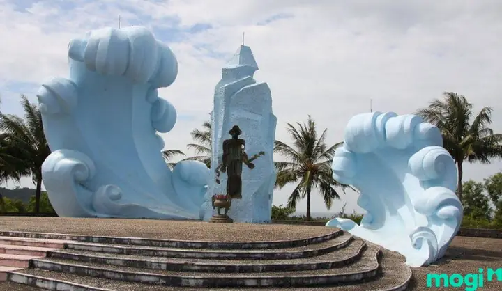 Đài Tưởng Niệm Liệt Sĩ