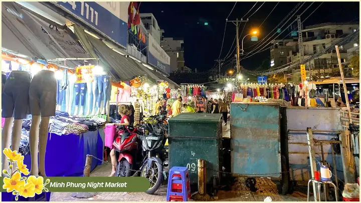 Minh Phung Night Market: Bustling And Exciting